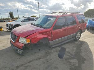 Ford Expedition XLT 5.4L 8 2005