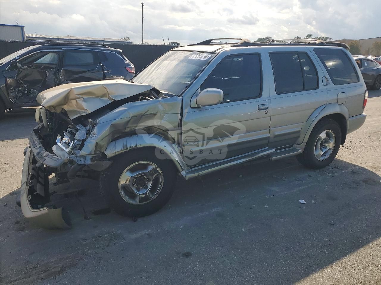 Infiniti QX4 3.3L 6 2000