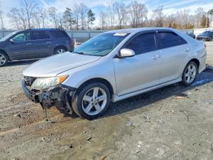 Toyota Camry L 2.5L 4 2013