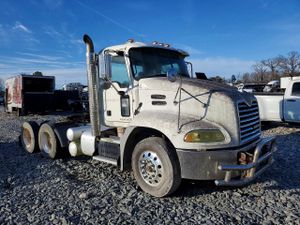 Mack 600 CXU600 12.7L 6 2015