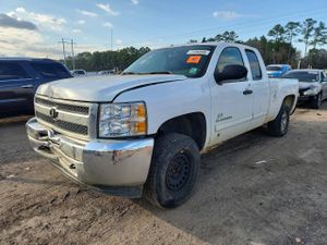 Chevrolet Silverado 1500 C1500 LT 5.3L 8 2012