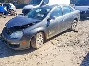 Volkswagen Jetta SE 2.5L 5 2010