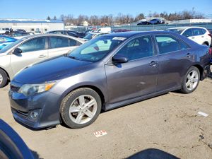 Toyota Camry L 2.5L 4 2014