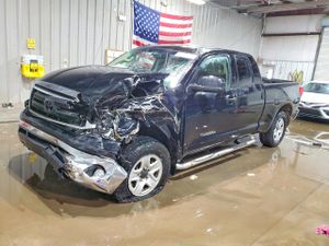 Toyota Tundra DOUBLE CAB SR5 4.6L 8 2012