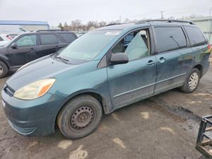 Toyota Sienna CE 3.3L 6 2005