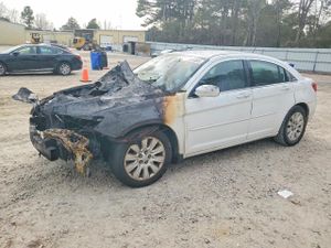 Chrysler 200 2.4L 4 2013