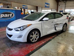 Hyundai Elantra GLS 1.8L 4 2013
