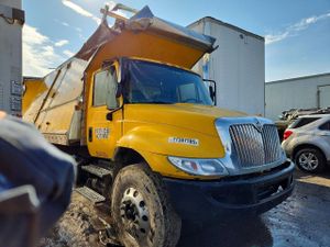 International DuraStar / 4000 4300 6.7L 6 2019