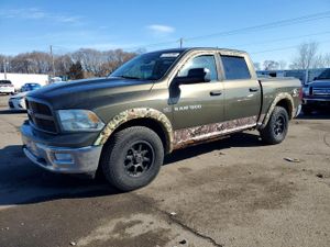 Dodge RAM SLT 5.7L 8 2012