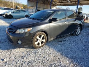 Toyota Corolla BASE 1.8L 4 2013