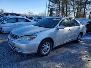 Toyota Camry LE 3.0L 6 2004