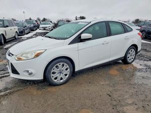Ford Focus 2.0L 4 2012