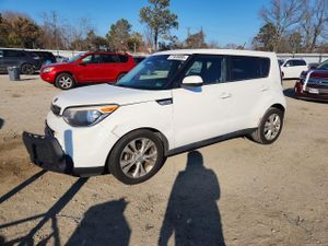 Kia Soul + 2.0L 4 2015