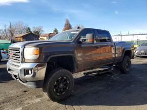 GMC Sierra K2500 SLE 6.6L 8 2015