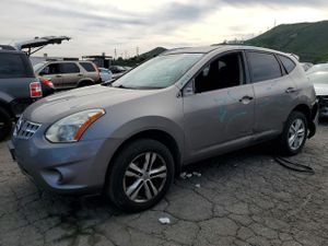 Nissan Rogue 2.5L 4 2013