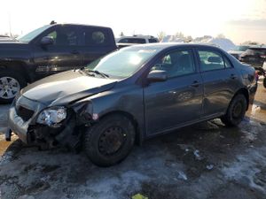 Toyota Corolla BASE 1.8L 4 2010