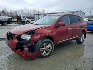 Nissan Rogue S 2.5L 4 2013