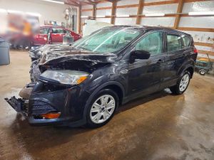 Ford Escape S 2.5L 4 2014