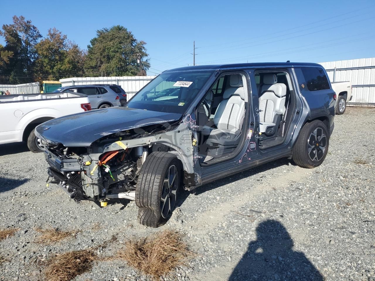 Rivian R1S ADVENTURE 2023