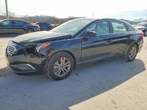 Hyundai Sonata SE 2.4L 4 2015