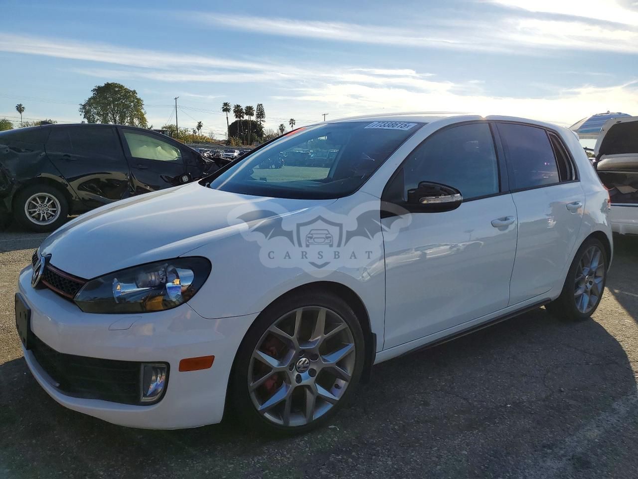 Volkswagen Golf 2.0L 4 2014