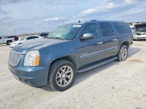 GMC Yukon DENALI 6.2L 8 2007