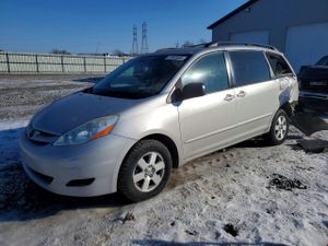 Toyota Sienna CE 3.5L 6 2008