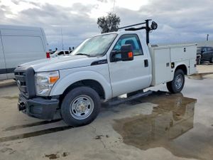 Ford F-250 SUPER DUTY 6.2L 8 2014