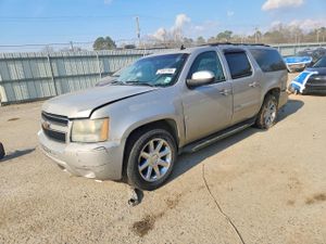 Chevrolet Suburban C1500 5.3L 8 2007