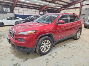Jeep Cherokee LATITUDE 2.4L 4 2015