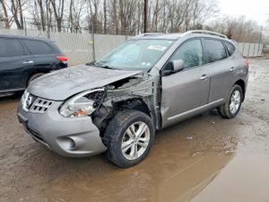 Nissan Rogue S 2.5L 4 2012