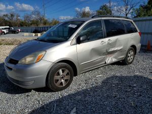 Toyota Sienna CE 3.3L 6 2005