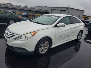 Hyundai Sonata GLS 2.4L 4 2014