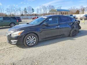 Nissan Altima 2.5L 4 2015