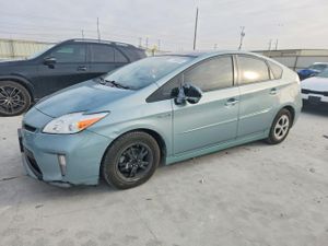 Toyota Prius 1.8L 4 2015