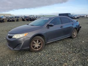 Toyota Camry L 2.5L 4 2013