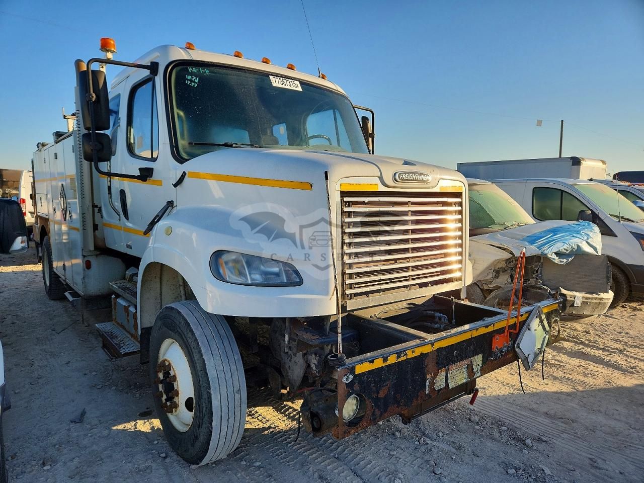 Freightliner Business Class M2 106 HEAVY DUTY 8.3L 6 2012