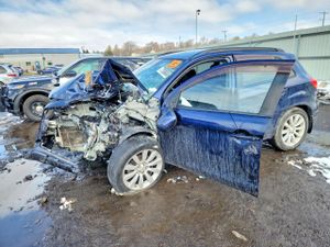 Mitsubishi Outlander SE 2.0L 4 2011