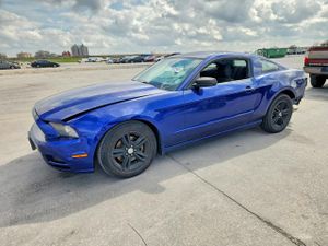 Ford Mustang 3.7L 6 2014