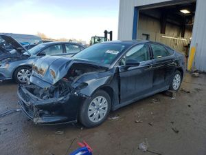 Ford Fusion S 2.5L 4 2014