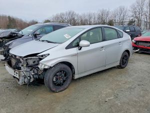Toyota Prius 1.8L 4 2013