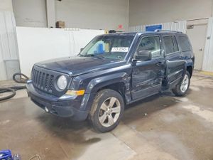Jeep Patriot LATITUDE 2.4L 4 2014