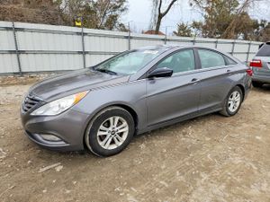 Hyundai Sonata GLS 2.4L 4 2013