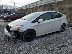 Toyota Prius 1.8L 4 2015