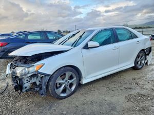 Toyota Camry L 2.5L 4 2014