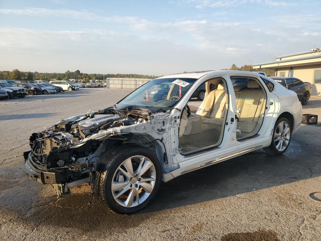 Infiniti Q70 3.7 3.7L 6 2015
