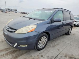 Toyota Sienna XLE 3.5L 6 2009
