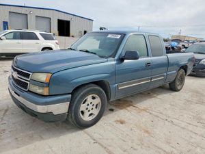 Chevrolet Silverado 1500 C1500 CLASSIC 5.3L 8 2007