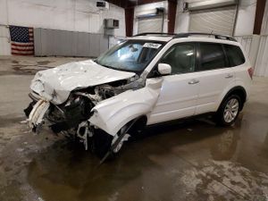 Subaru Forester 2.5X PREMIUM 2.5L 4 2013