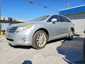 Toyota Venza LE 2.7L 4 2012